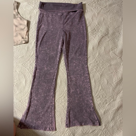 VS Pink NEW Cotton Foldover Flare Leggings And Dreamy Pink Henley Campus Tee NEW - Picture 11 of 15